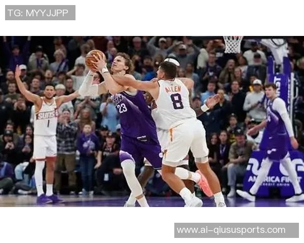 狄龙称赞布克进攻更具侵略性并找到创造罚球机会的有效方法